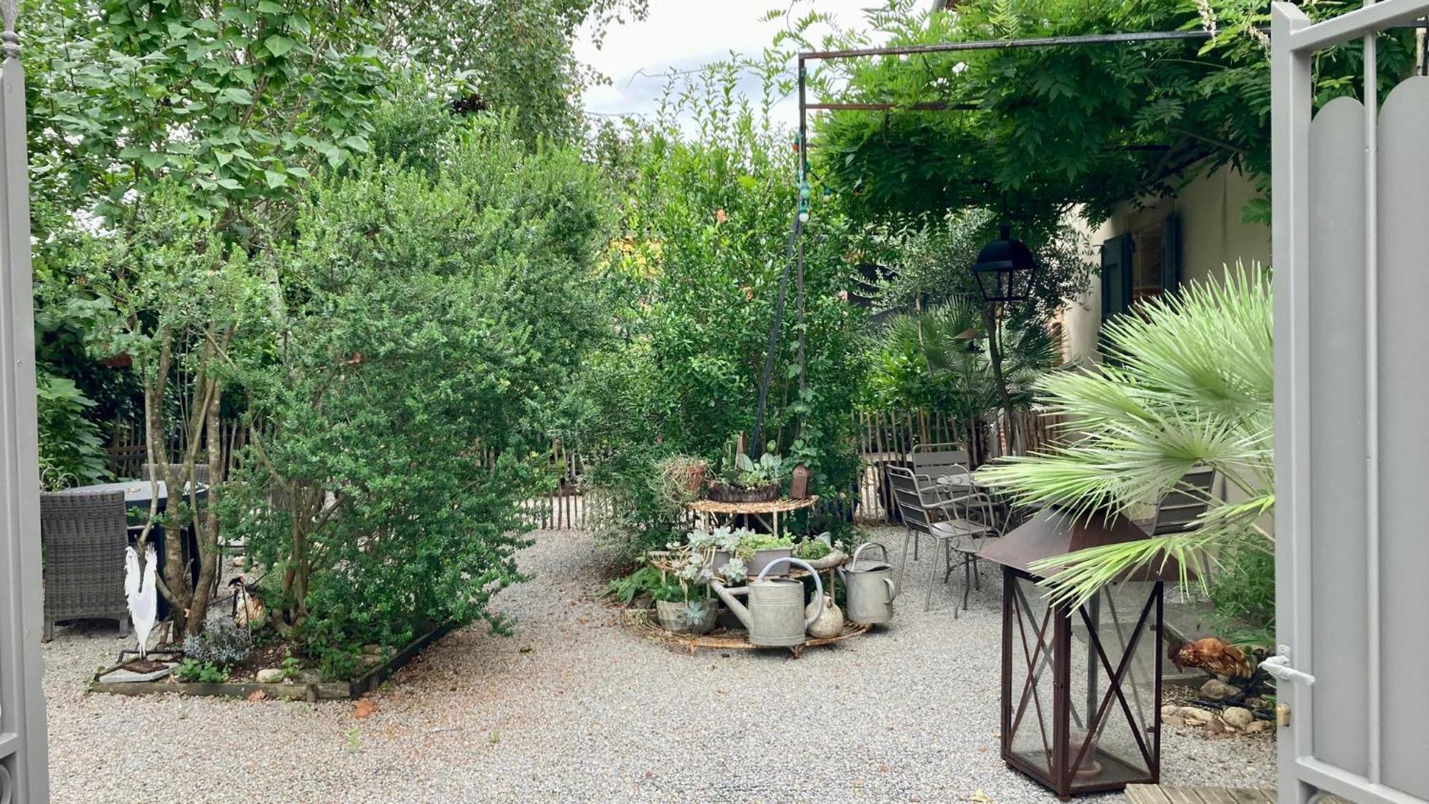 16 Bis-Gite-Hotel-Appartement Marssac-sur-Tarn Dış mekan fotoğraf